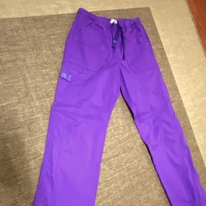 Srcrub pants